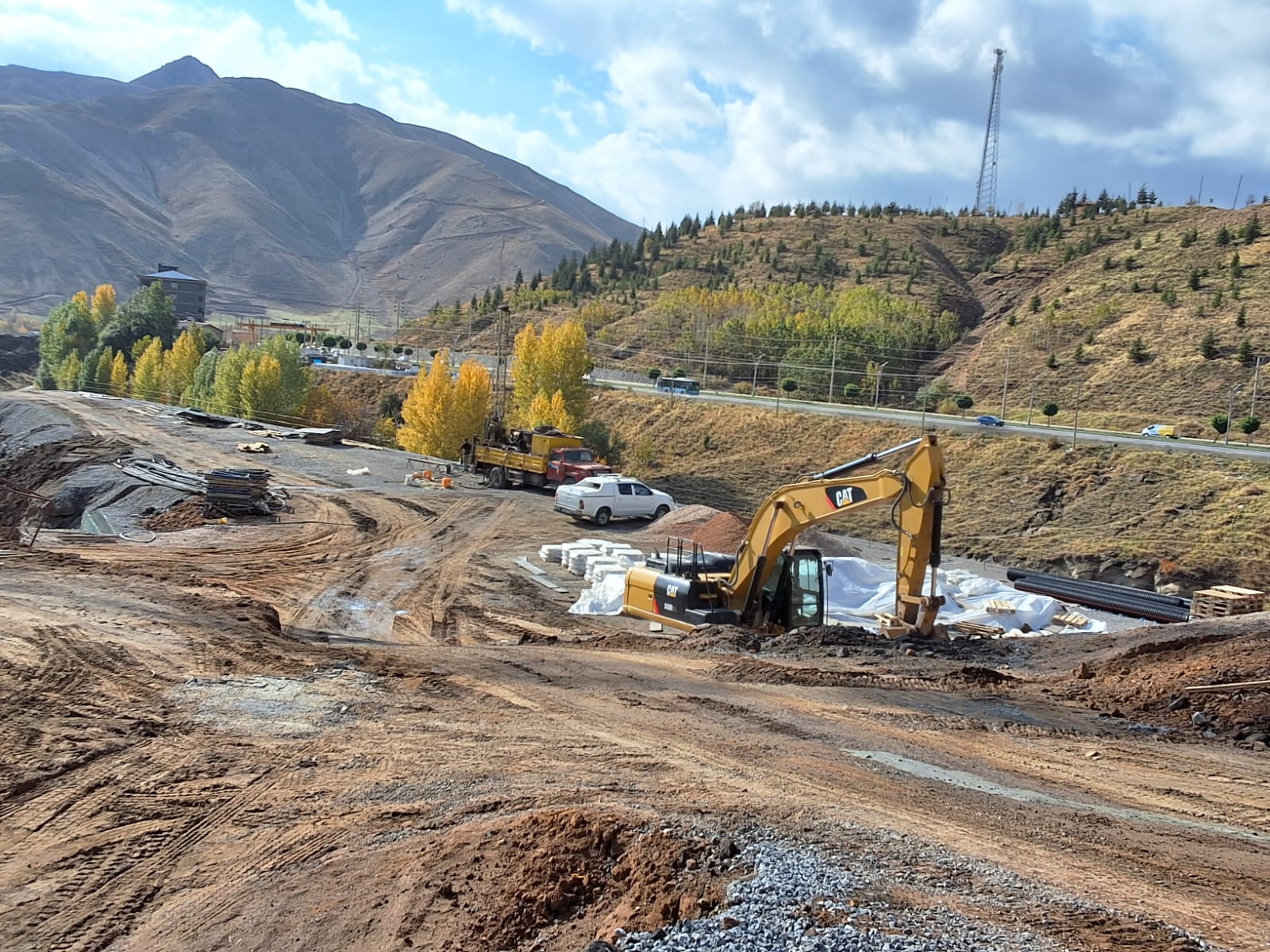 Bitlis Erenler Araştırma Hastanesi Heyelan Sondajı